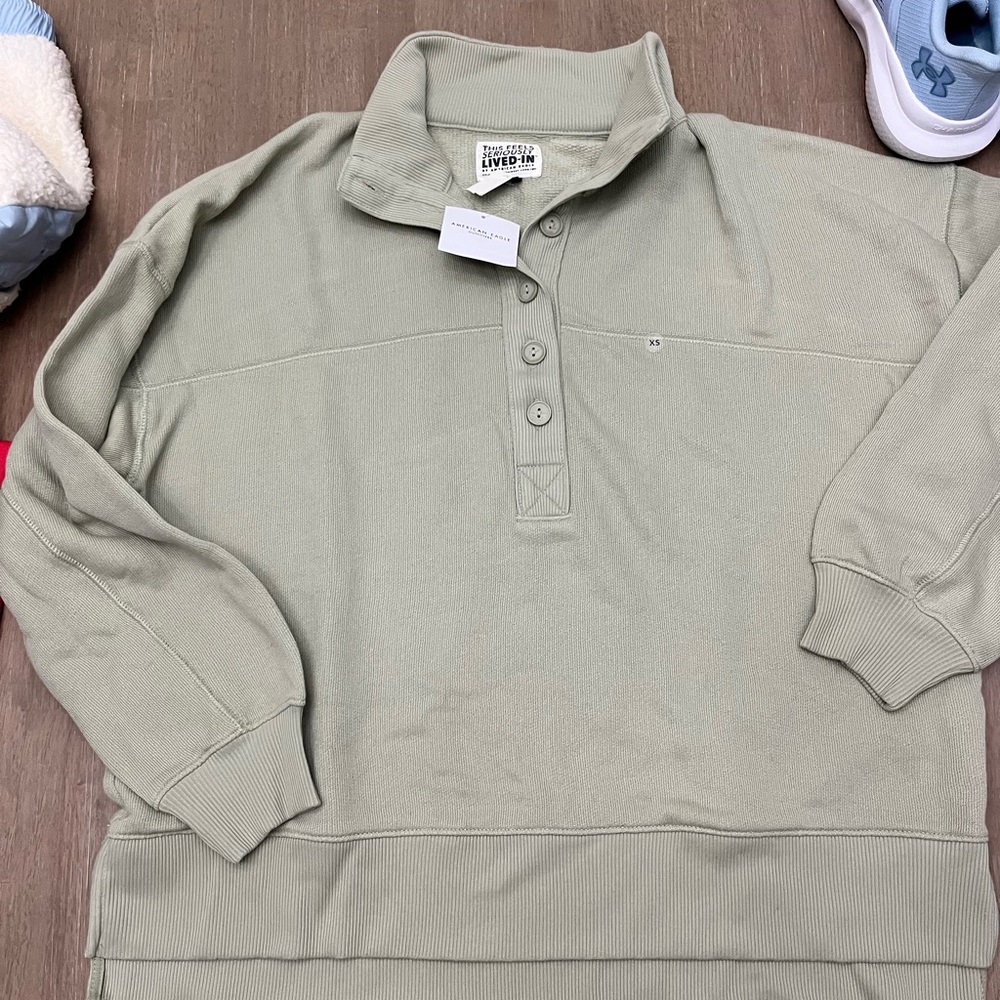 American Eagle Outfitters Sage Long Sleeve Top